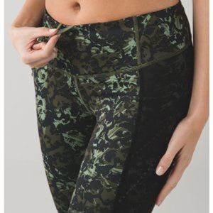 Lululemon Stop at Nothing Crop